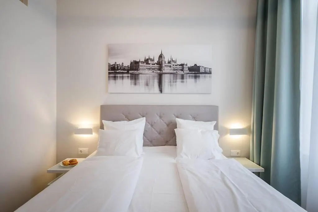 Klauzal City Garden Apartments - 2-Bedroom K24 Budapeszt