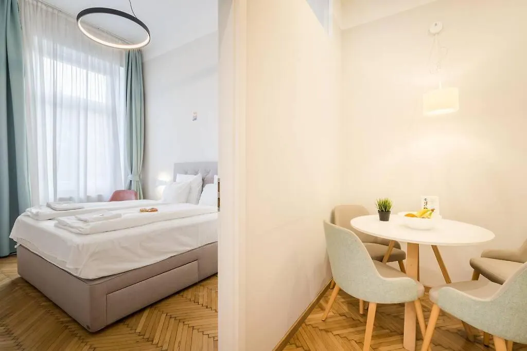 Klauzal City Garden Apartments - 2-Bedroom K24 Budapest Ungern