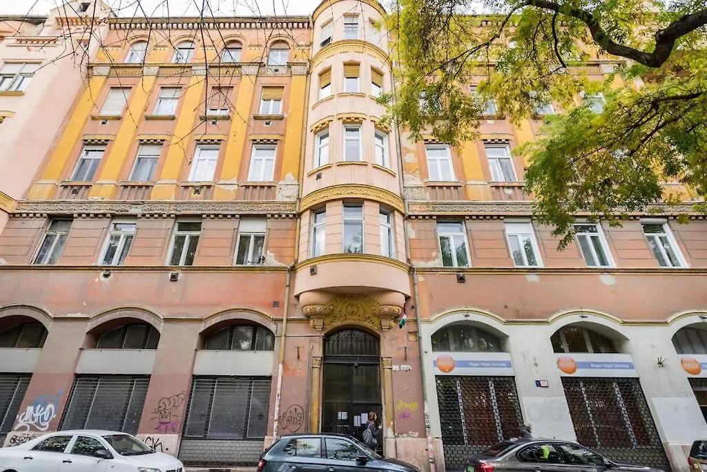Klauzal City Garden Apartments - 2-Bedroom K24 Budapest