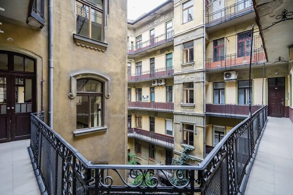 Klauzal City Garden Apartments - 2-Bedroom K24 Budapest